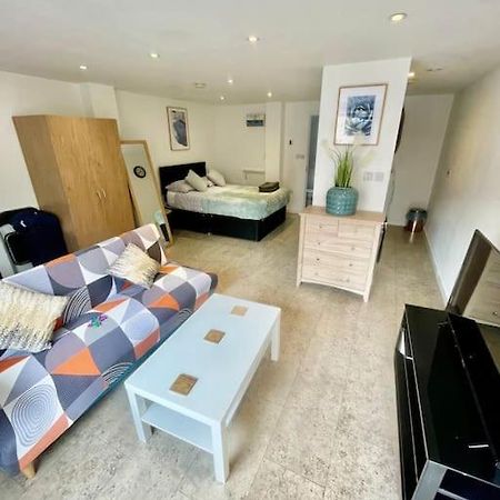 Cambridge City Centre Studio, Sleeps 3 Eksteriør bilde